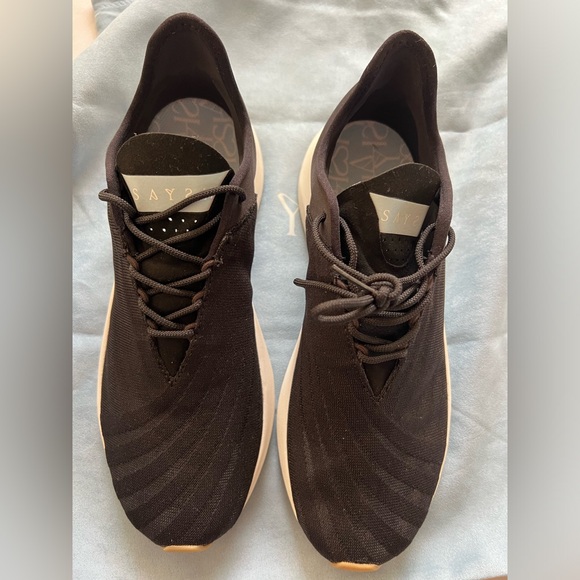 Saysh One
An Everyday, Multipurpose Shoe 👟 NEW - Picture 2 of 5